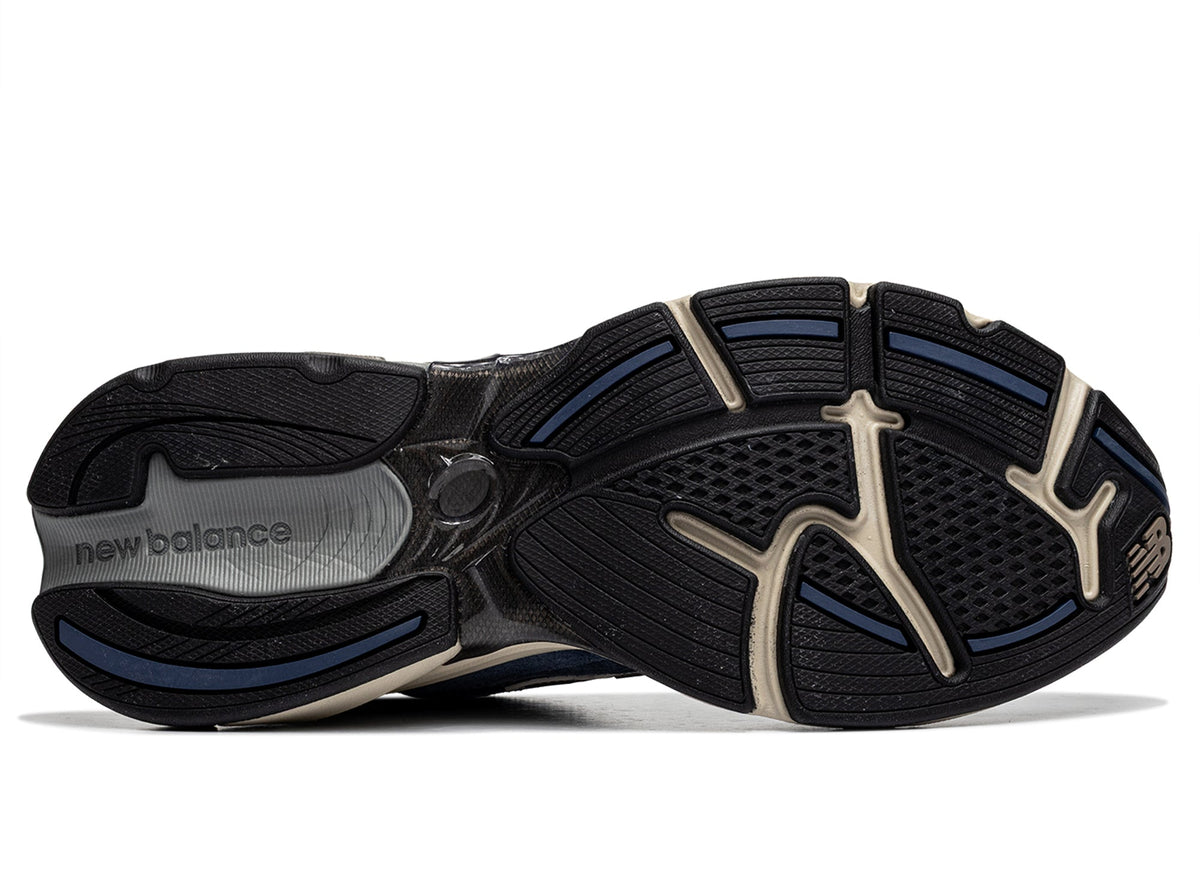 New Balance U2010WNV