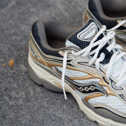 Mens Saucony ProGrid Omni 9 (Gold)