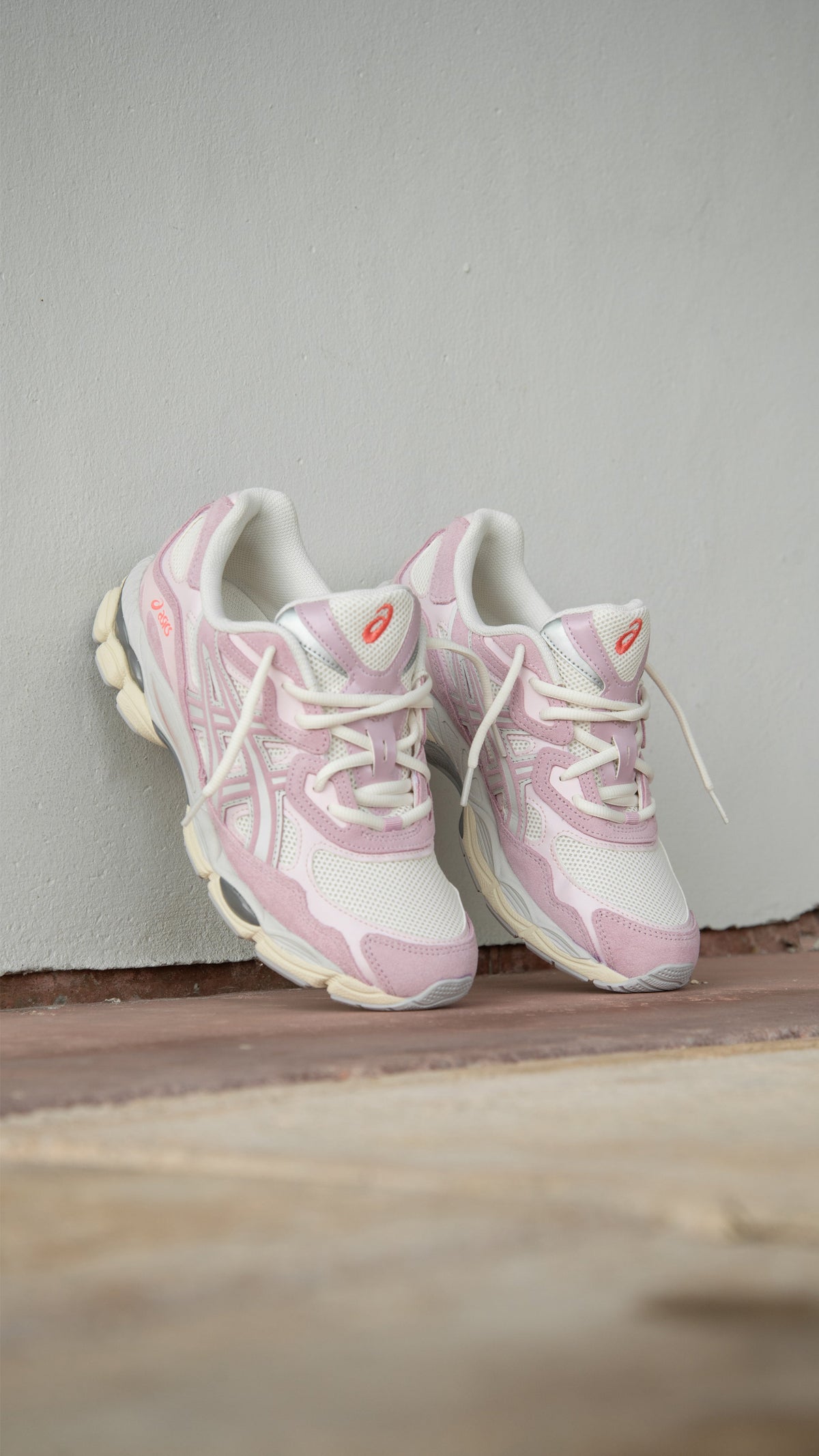 Mens Asics Gel-NYC (Cream/Rose Water)