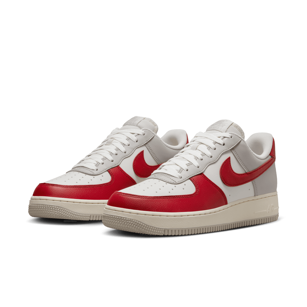 Men's Nike Air Force 1 '07 LV8 "Red Toe"