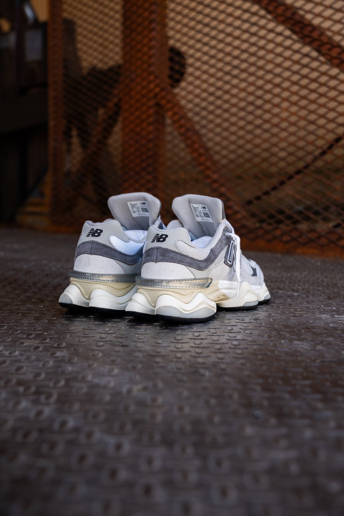 Mens New Balance 9060GRY (Grey/Grey)