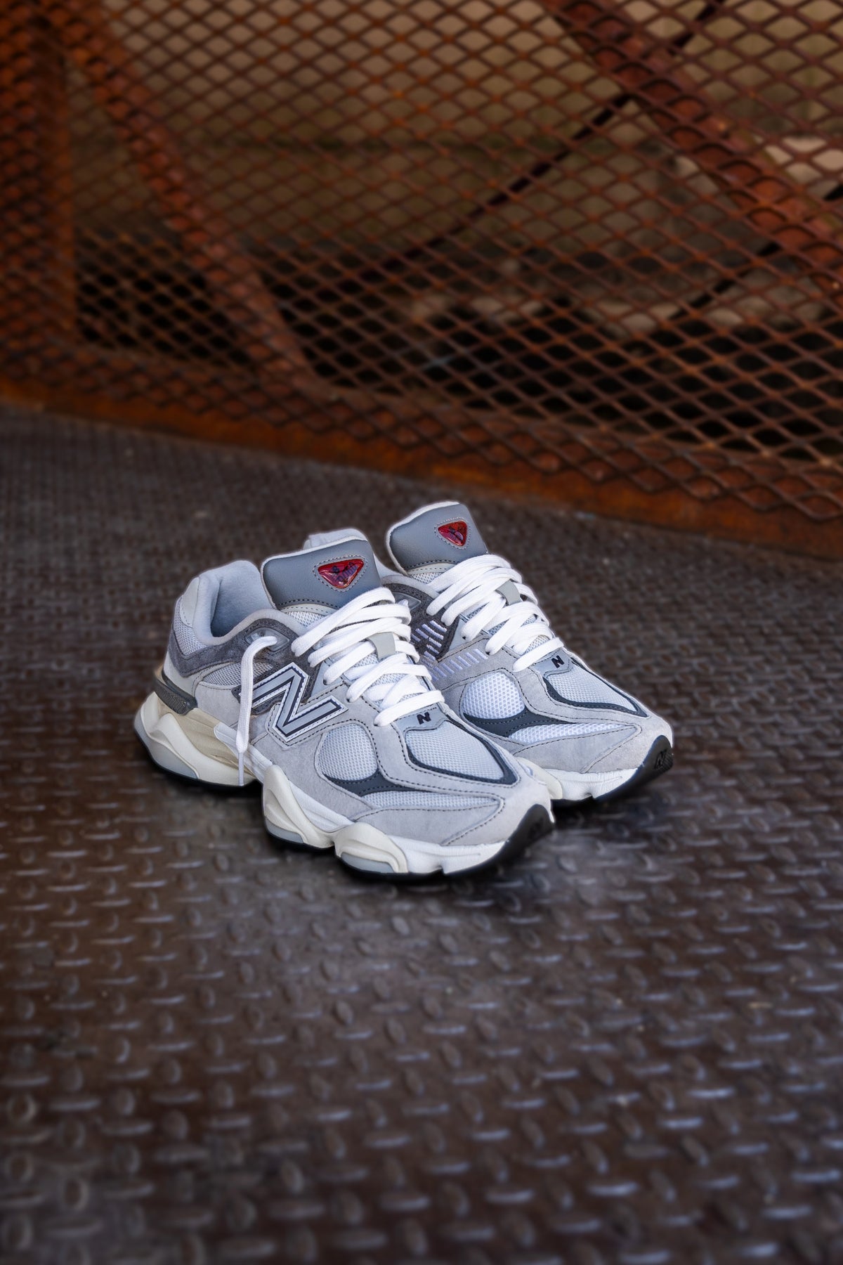 Mens New Balance 9060GRY (Grey/Grey)