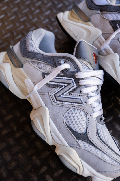 Mens New Balance 9060GRY (Grey/Grey)