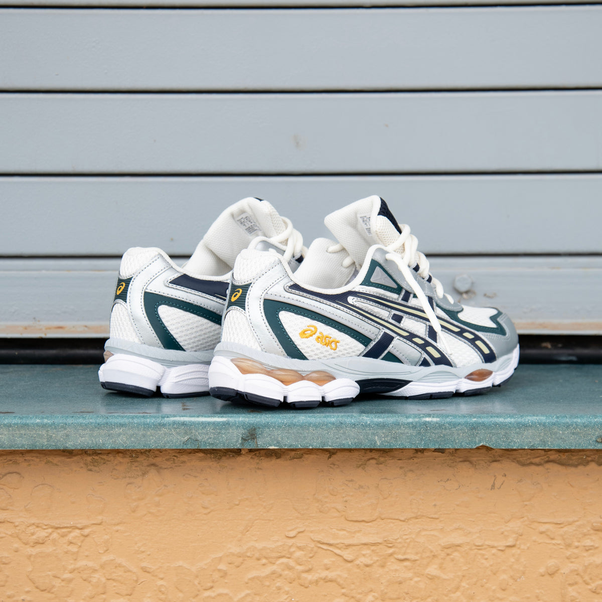 Mens Asics Gel-NYC 2055 (Cream/Midnight)
