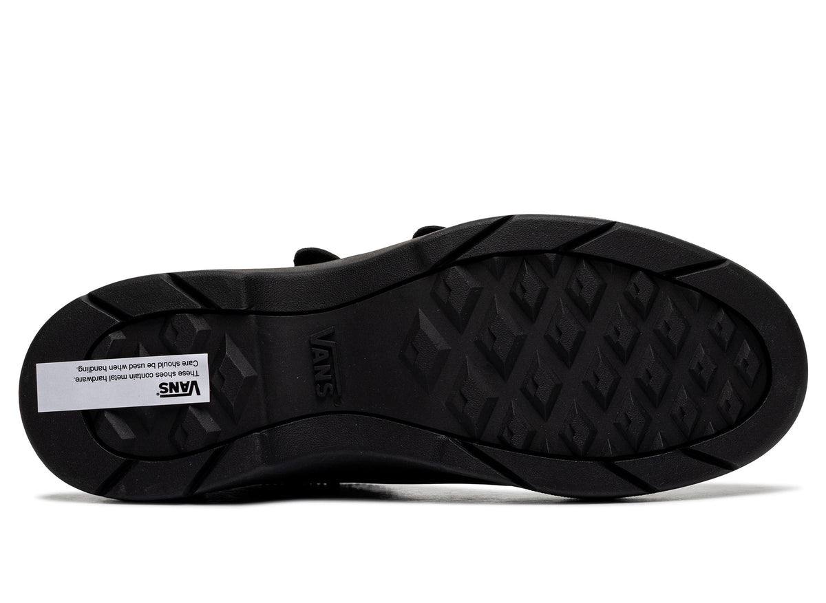 Vans LX Old Skool Buckle in Black