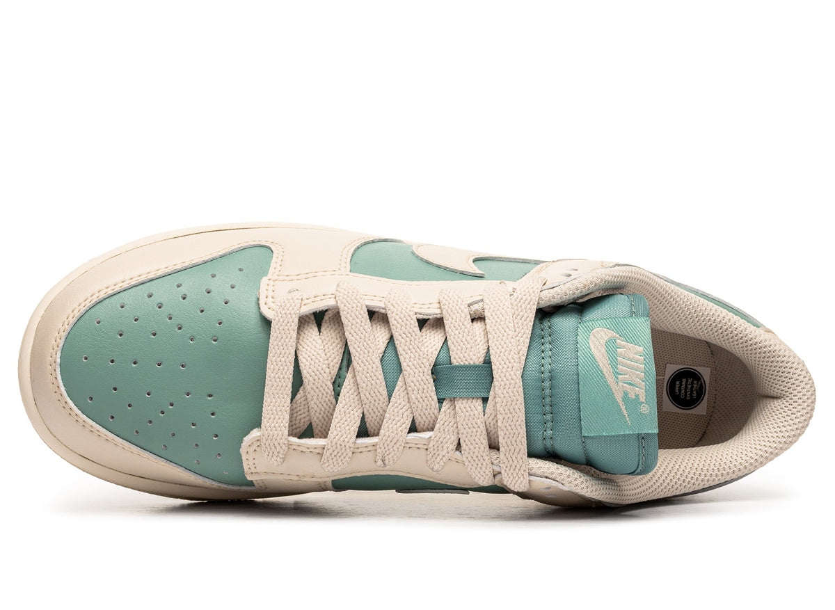 Women's Nike Dunk Low