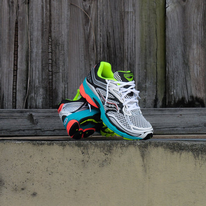 Mens Saucony ProGrid Omni 9 (Silver Mutant)