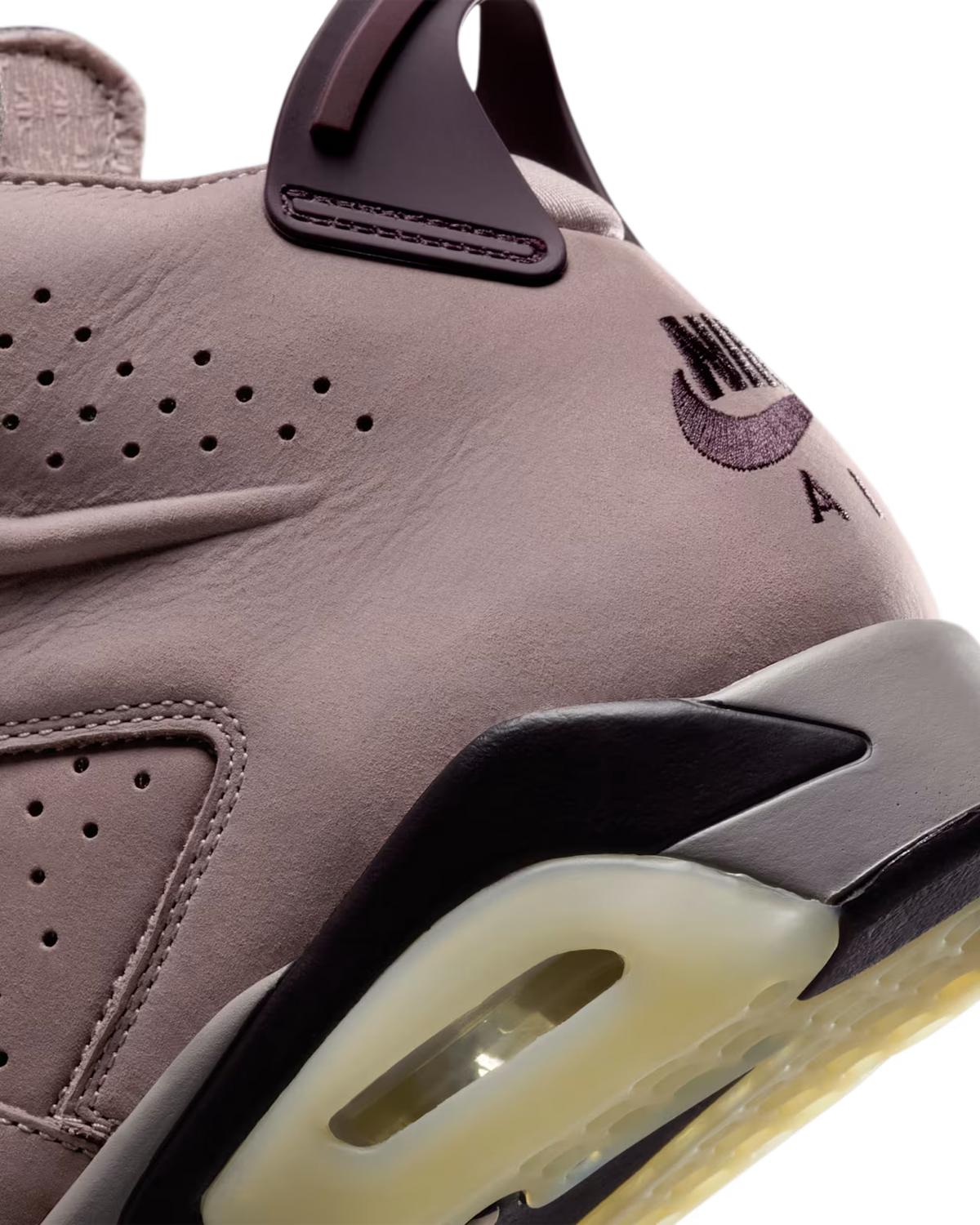 Men's Air Jordan Retro 6 A Ma Maniere x Air Jordan 6 “Smokey Mauve”