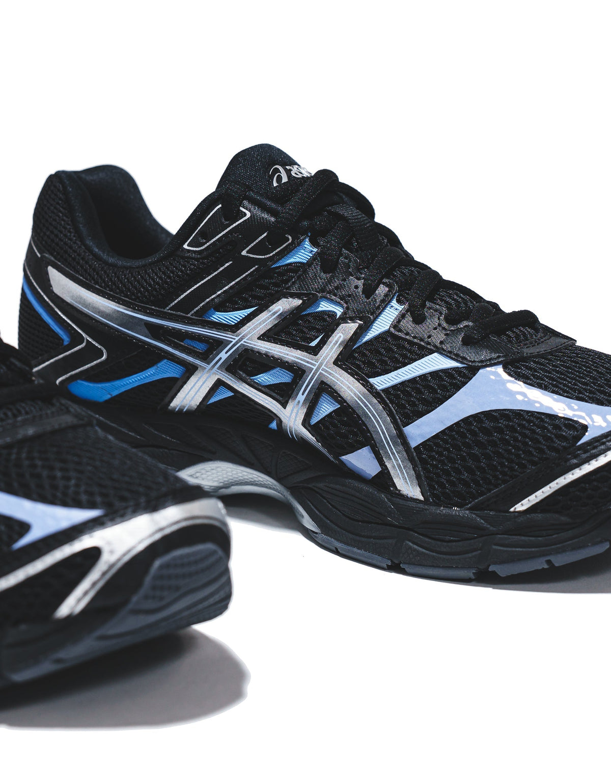 Asics Unisex Gel-Cumulus 16 Black Pure Silver 1203A888-001