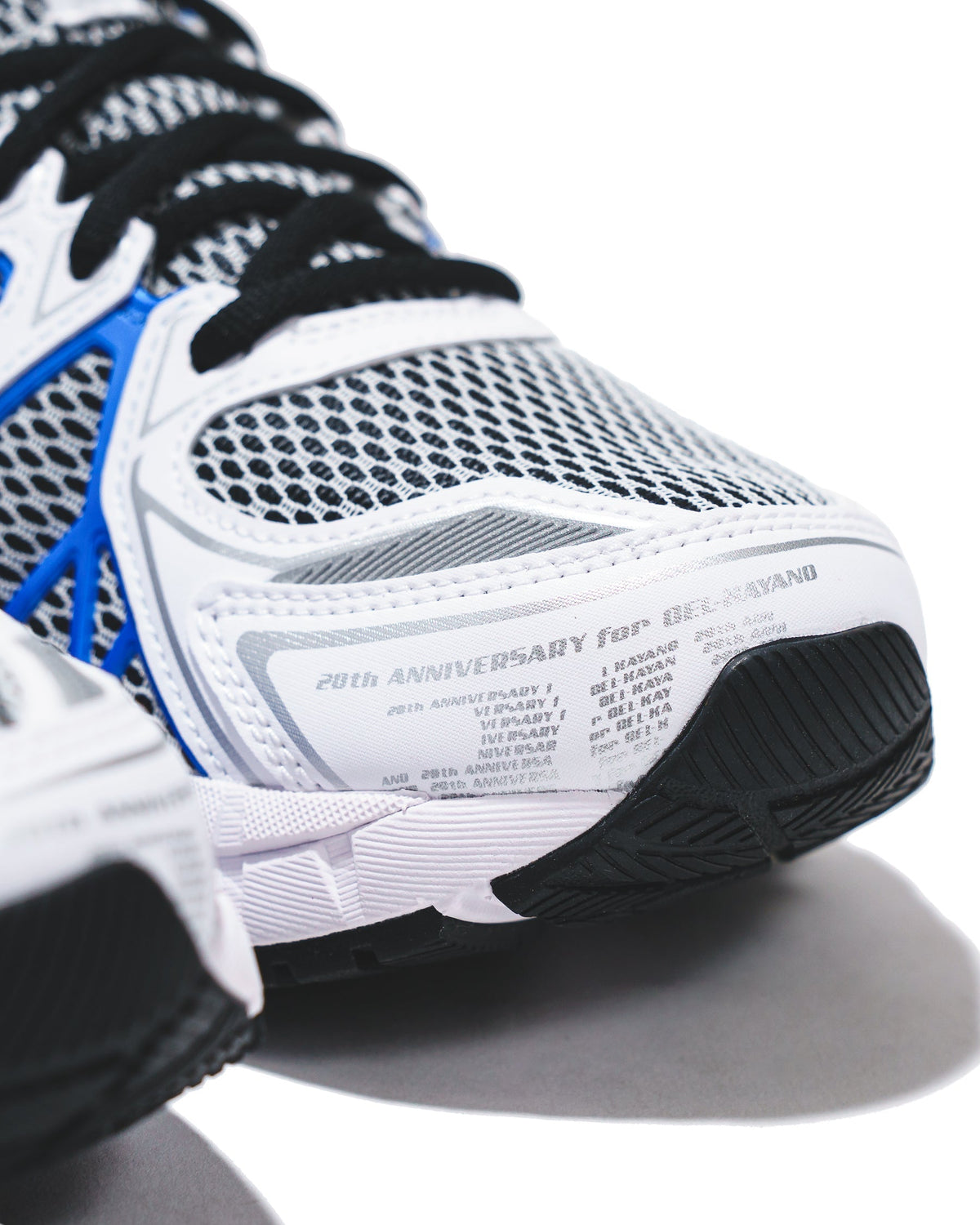 Asics Unisex Gel-Kayano 20 White Illusion Blue 1203A884-100