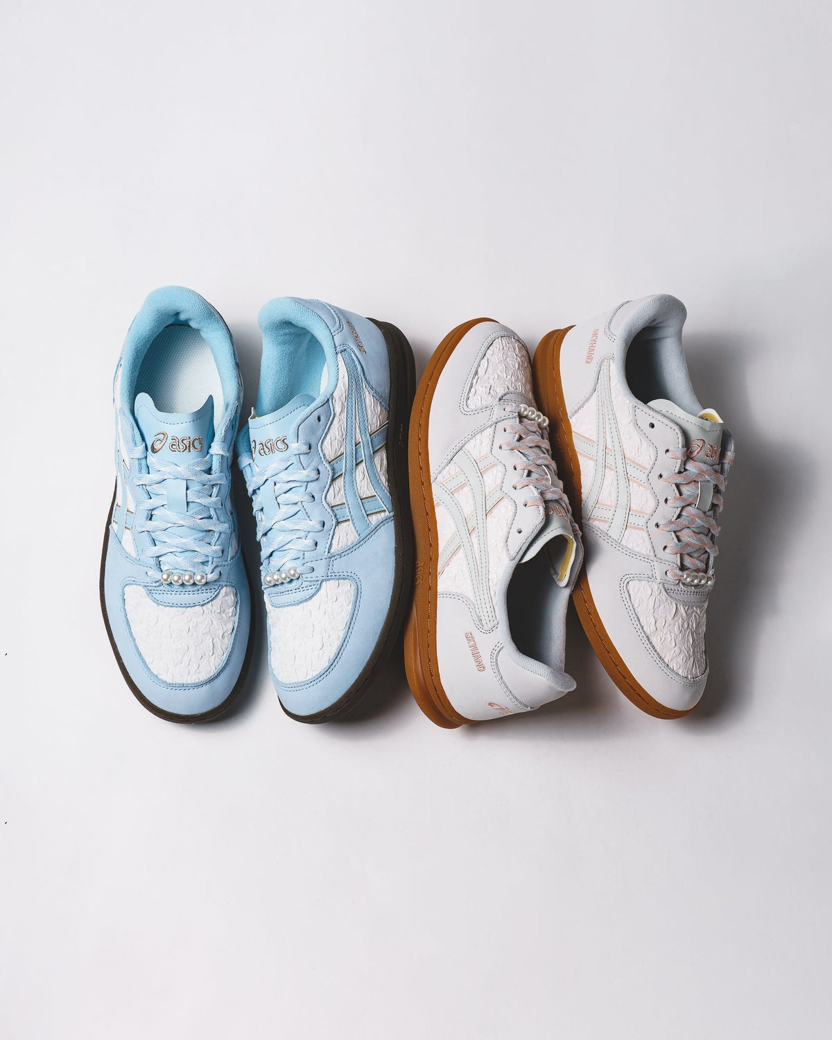 Asics Unisex Skyhand OG White Faded Denim 1203A880-100