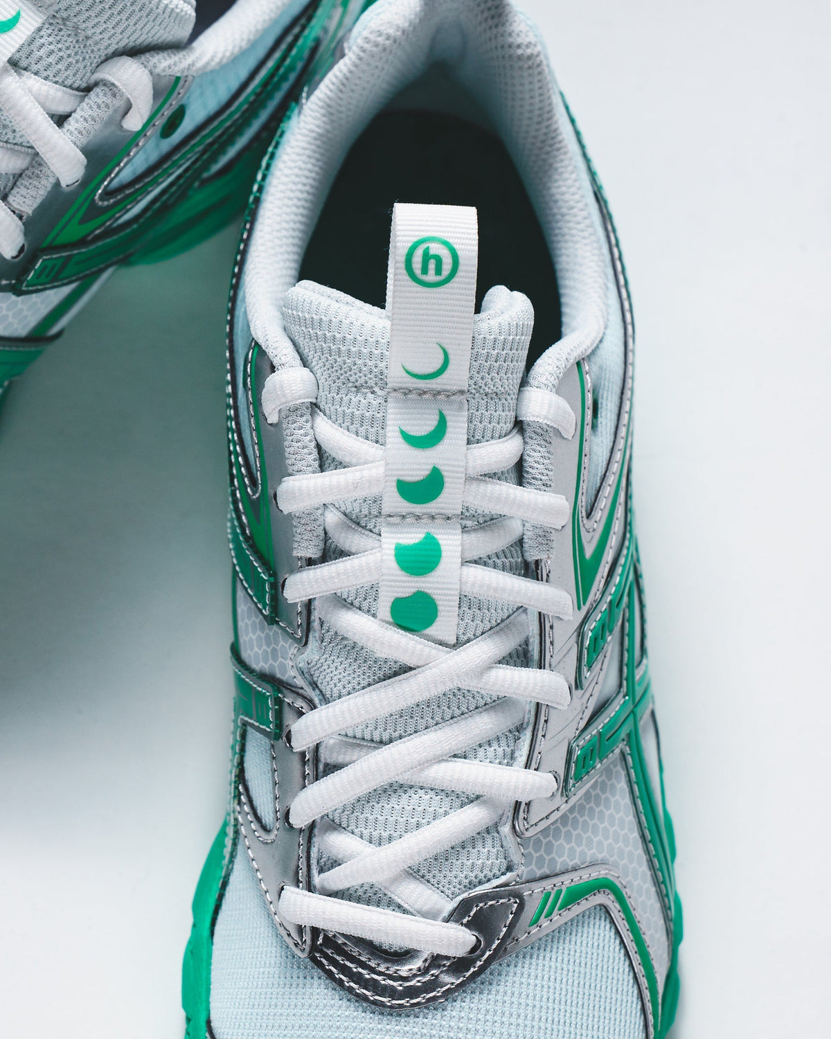 Asics x Hidden NY Men Gel-DS Trainer 14 White Blarney 1203A974-100