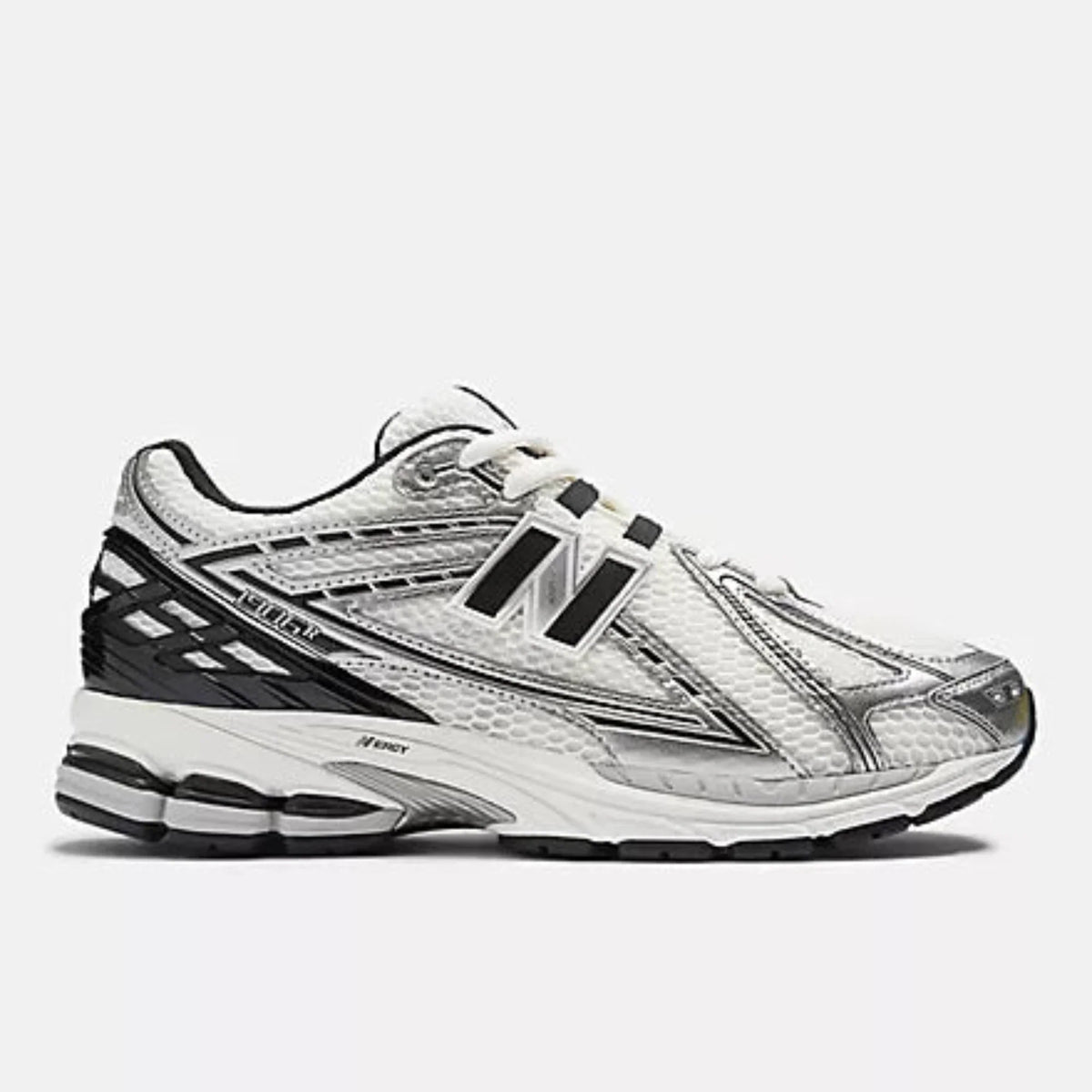 Men's1906R New Balance "Silver Metallic Black"