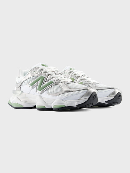 New Balance 9060 Sneakers | White/Oregano