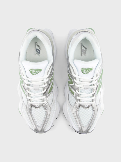 New Balance 9060 Sneakers | White/Oregano