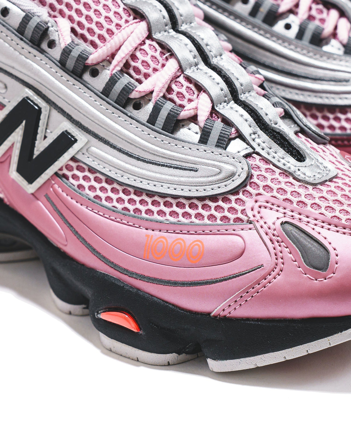 New Balance Unisex 1000 Pink Taffy Silver Metallic M1000U