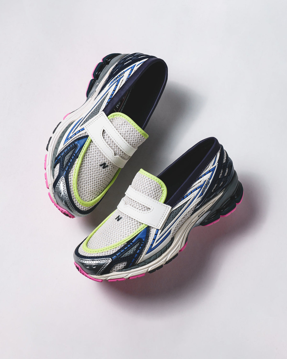 New Balance Unisex 1906L Silver Metallic Navy Pink U190667K