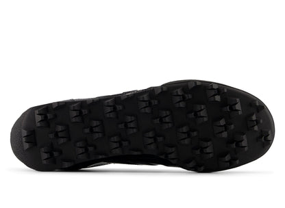 New Balance UGTR2SV in Black