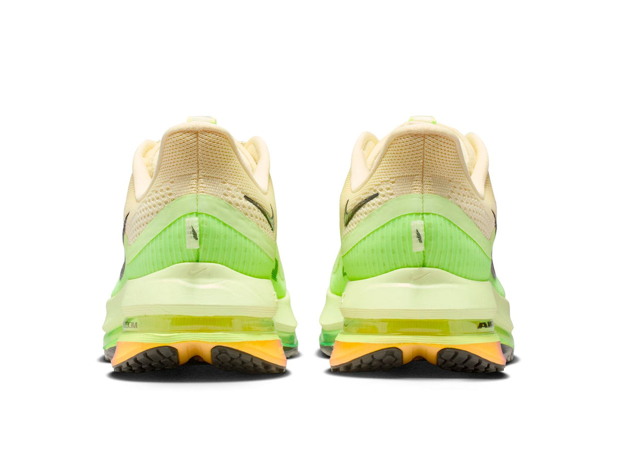 Nike Pegasus Premium in Alabaster