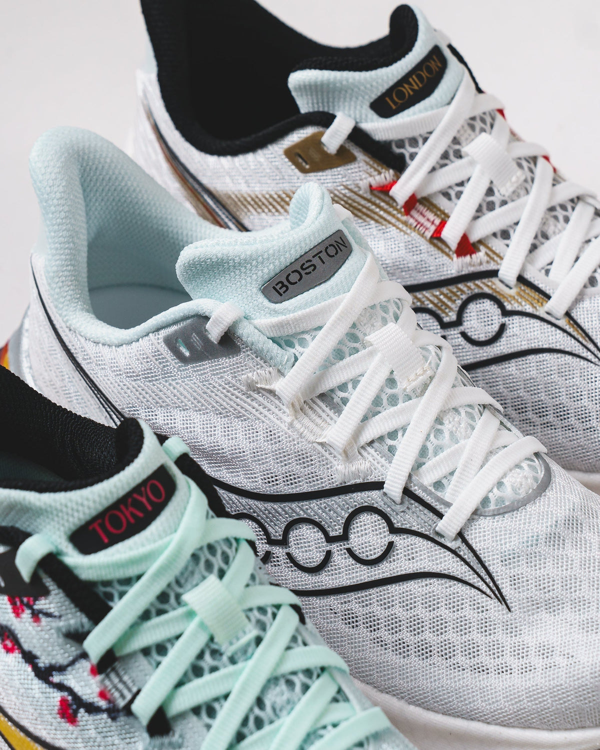 Saucony Men Endorphin Speed 5 White Fleur S21007-401